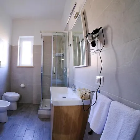 A Casa Di Chiara B&B 카파치오페스툼