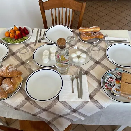 A Casa Di Chiara Bed & Breakfast Capaccio